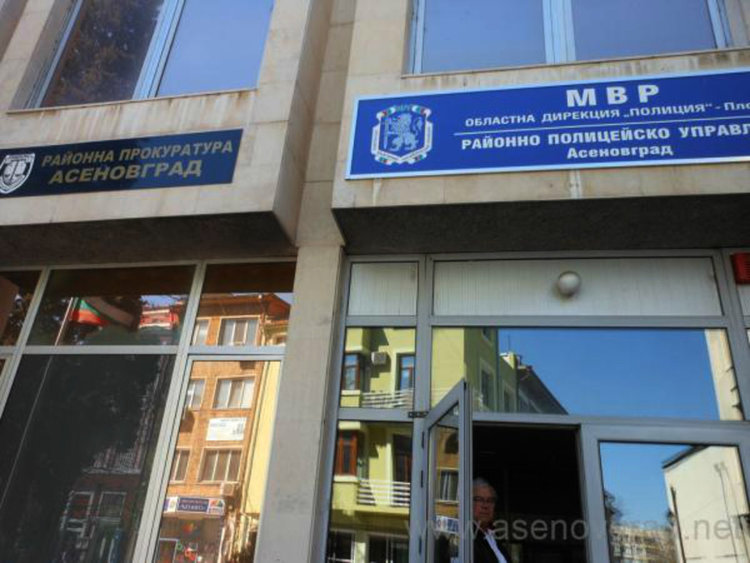Шофьорка се преобърна между Асеновград и Първомай