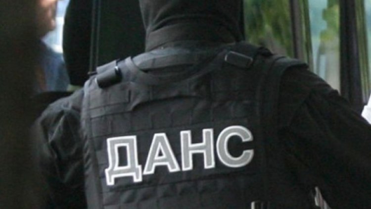 Арестуваха кмета на Перущица и още петима
