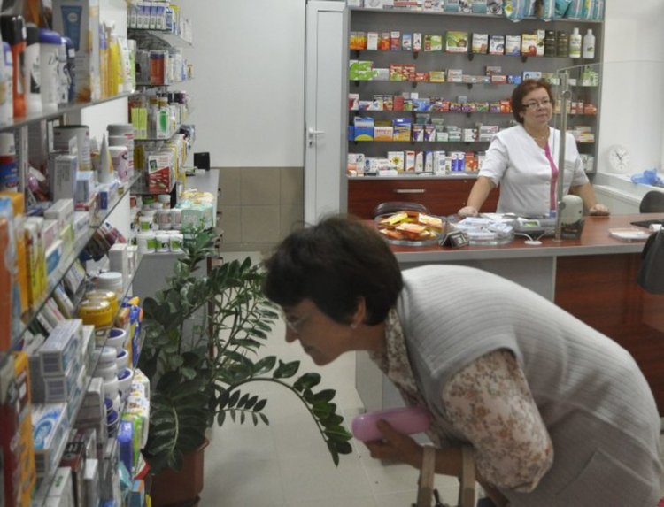 Държавата ще се мъчи да спаси денонощните аптеки  