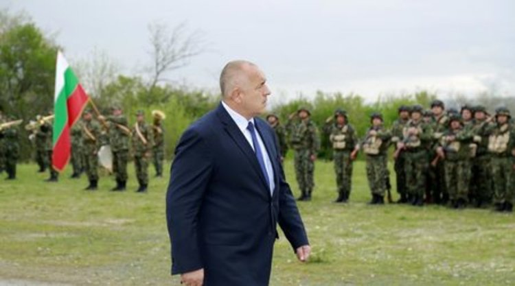 Борисов спря продажбата на военен имот в София, предлага да е парк