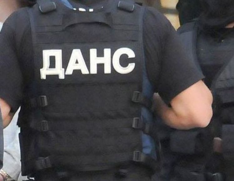 Контраразузнавач от ДАНС е задържан за 3 престъпления