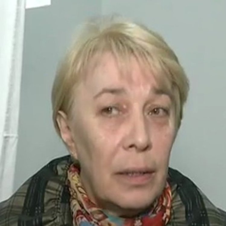 Битата от ром лекарка: Крещеше ми, че ще ме смаже