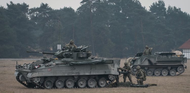 Военни колони от ГКПП „Капитан Петко войвода“ до Дунав мост