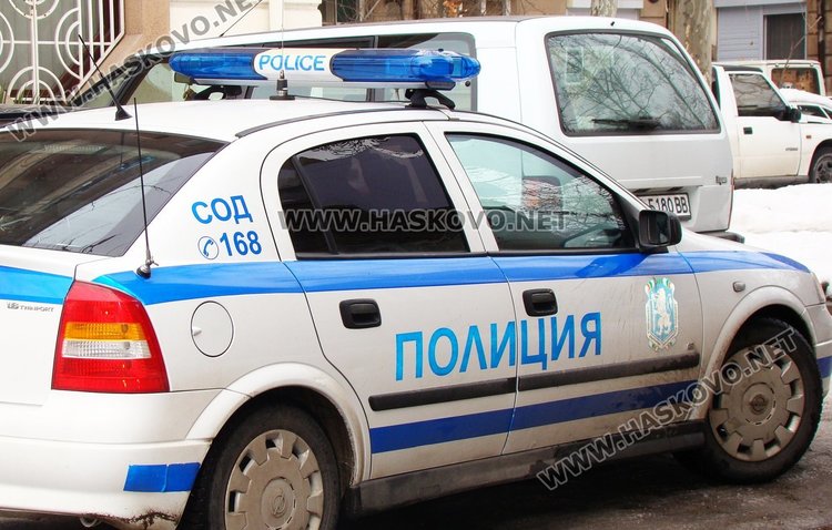 Конфискуваха фалшиви стоки при проверка край Димитровград