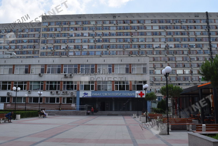 Жена зад волана блъсна пешеходец, резултатът – двама в пловдивската болница