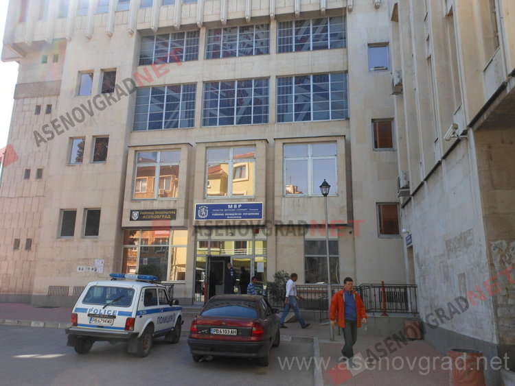 Пиян задигна колата на асеновградчанин посред бял ден