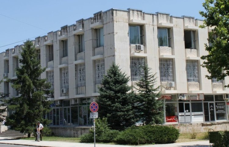 Бюрото по труда обяви свободните работни места