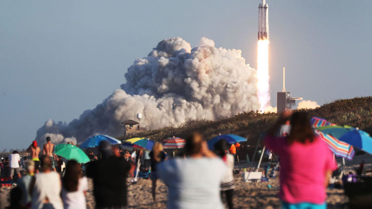 SpaceX и Мъск ще строят космически курорт