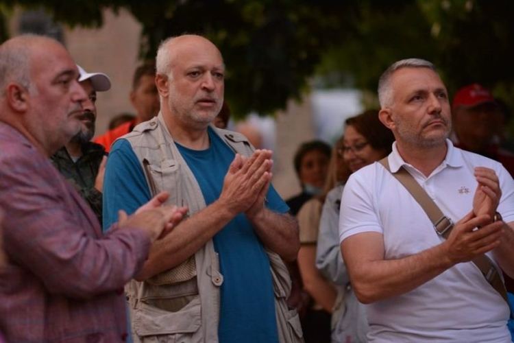 Отровното трио: Протестите продължават, всенароднo въстание на 02.09
