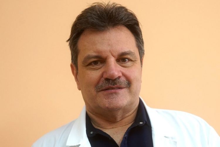 Д-р Александър Симидчиев: Притеснителен факт e високата бройка на заразени медици