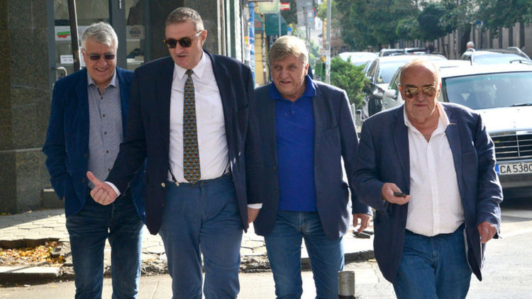 БСП прави правителство в сянка
