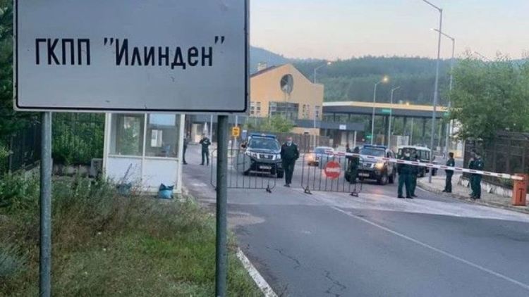  Гърция удължава ограниченията за влизане в страната