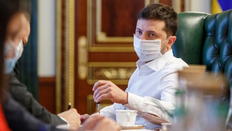 Зеленски е хоспитализиран с коронавирус