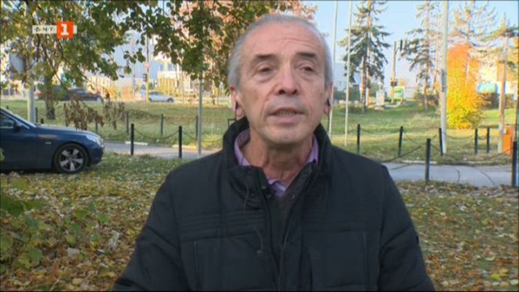 Мангъров: Доболничната помощ е минала в телефонен режим (видео)