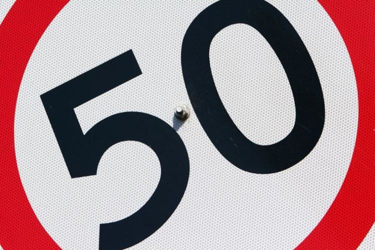  До 50 км/ч в едно платно по АМ Струма в Пернишко - ето в кой участък