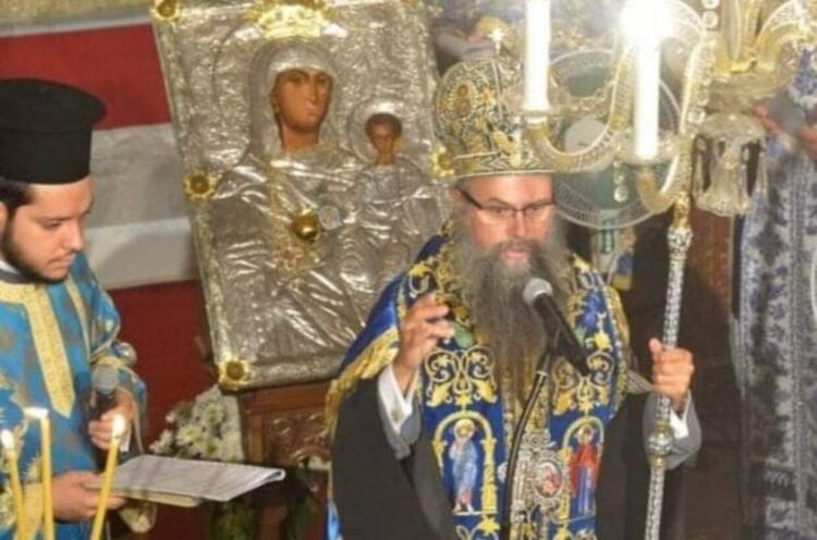 Пловдивският митрополит Николай пристига в Златоград с Чудотворната икона Света Богородица-Златна ябълка