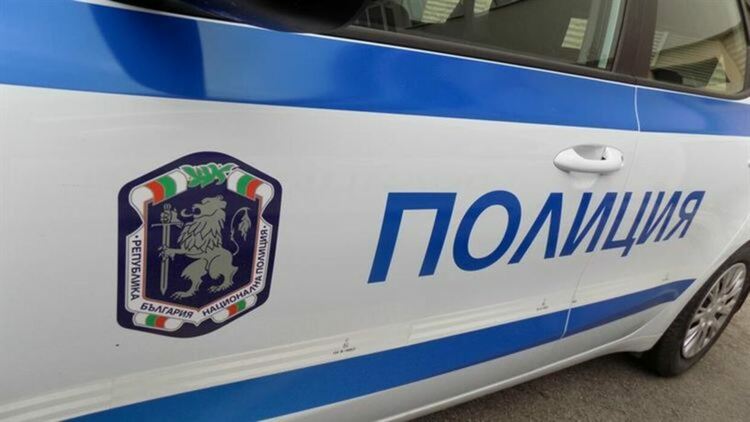 Катастрофа затруднява движението на АМ "Тракия" край Пловдив 