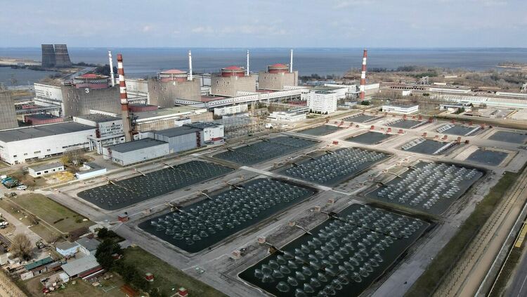 Украйна: Фалшива новина е, че Запорожката ЕАЦ се нуждае от руско ядрено гориво