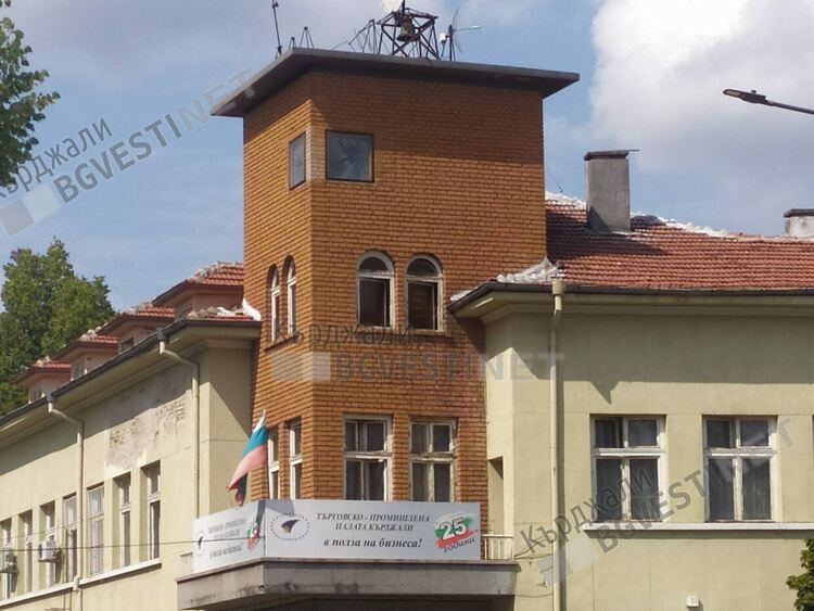 КТПП:Компания от ОАЕ търси доставчици на медицински маски и облекло