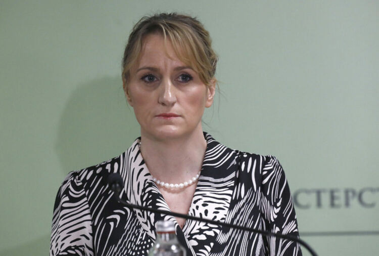 Служебният министър на околната среда и водите Росица Карамфилова
