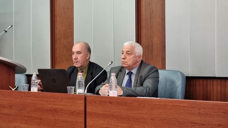 Проф. Борислав Градинаров и д-р Валерий Тодоров. Сн.: Гергана Николова/БТА