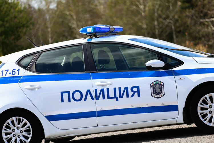 Две бързи производства са започнати срещу 22-годишен мъж в Чепеларе