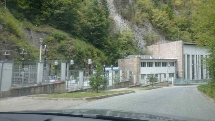НЕК предприема ремонтни работи на деривационнен тръбопровод при ВЕЦ Тешел