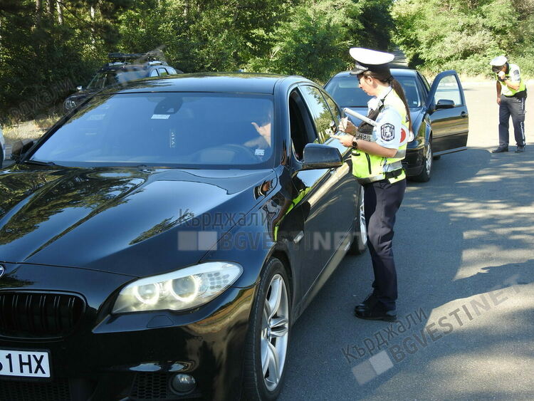 1331 автомобила бяха проверени в Момчилградско и Крумовградско,половината шофьори нарушители