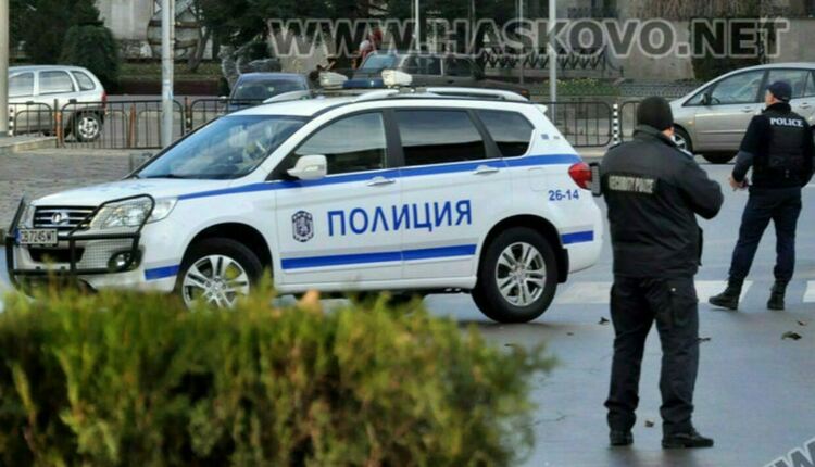 Задържаха 45-годишен за побой и грабеж
