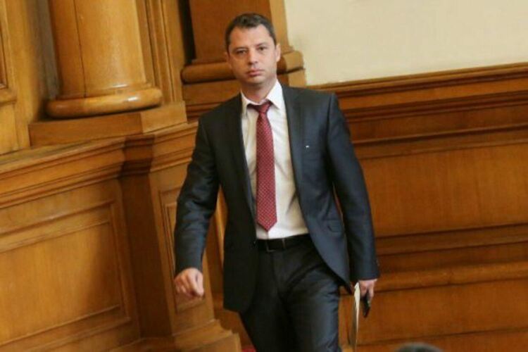 Предложиха Делян Добрев за министър на енергетиката