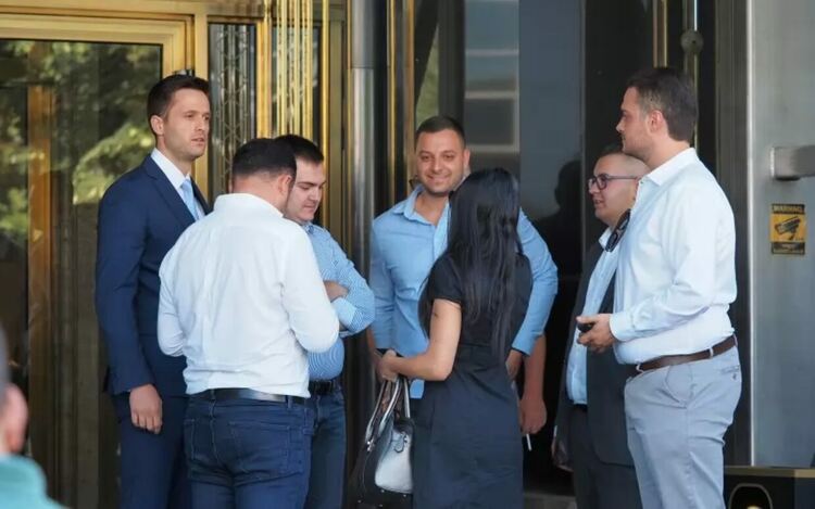 Сбирката се провежда в столичния хотел „София Балкан Палас“.