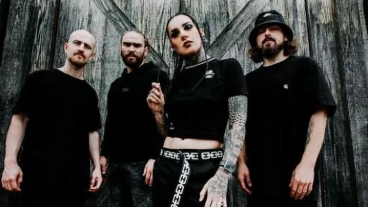 Нов сингъл на Jinjer „Someone's Daughter“