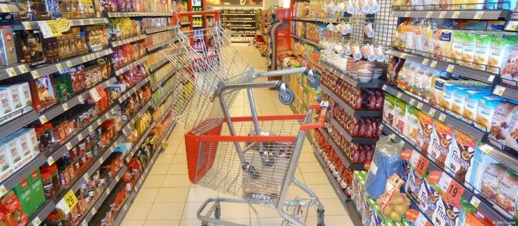 Бойкот на супермаркетите: Защо в Хърватия са недоволни