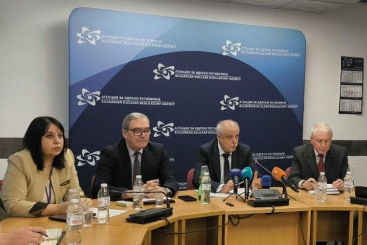 Започва лицензиране на площадката за VІІІ блок, но ядреният регулатор няма кадри