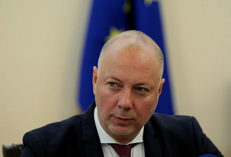Желязков: МВР, НАП, митниците и ДАМТН провеждат спецакция за горивата
