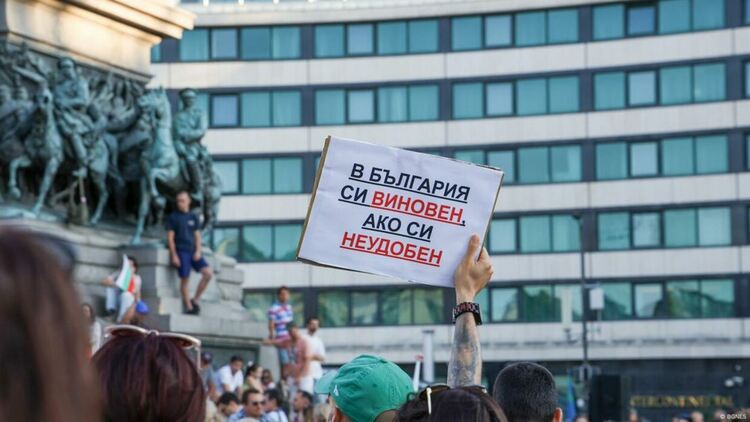 Силата на протеста: гражданите срещу безобразията на властта