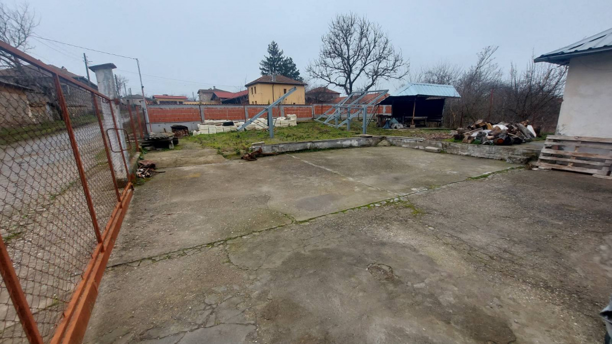 Действащ ракиен казан за продажба в с.Царева поляна,обл.Хасково