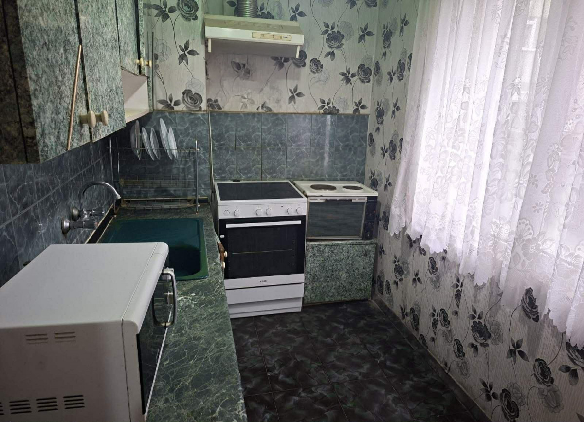 Просторен многостаен апартамент в кв. Бадема,гр. Хасково 
