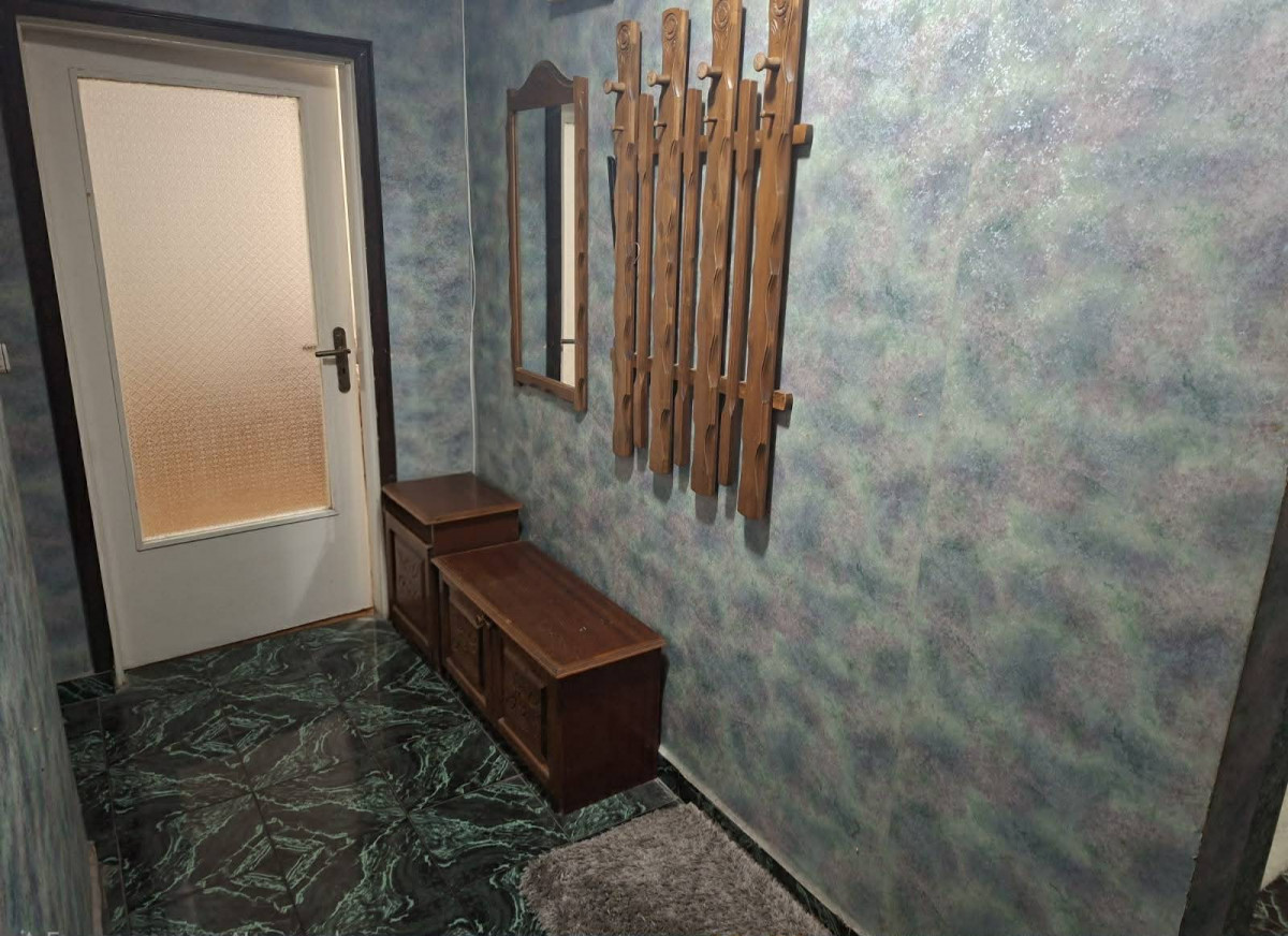 Просторен многостаен апартамент в кв. Бадема,гр. Хасково 
